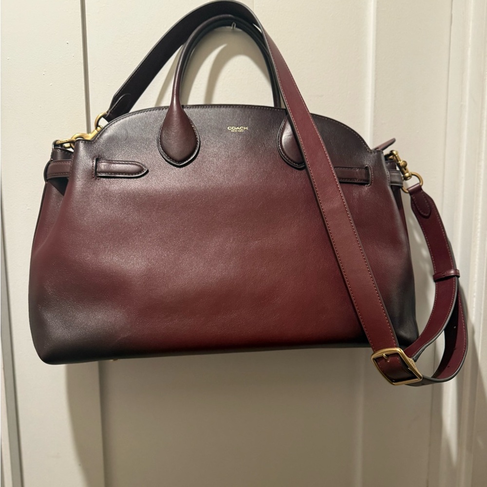 Coach Empire 40 in Merlot